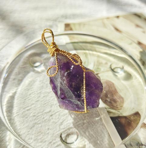 Natural Crystal Raw Stone 18K Braided Pendant